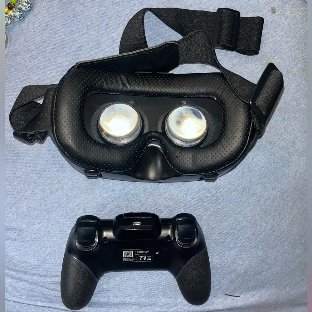 *BRAND NEW/UNUSED 🆕* Black VRG Pro Virtual Reality Headset w| iPega Controller